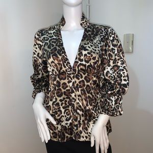 Bebe Leopard Pinup Style Blouse /shirt